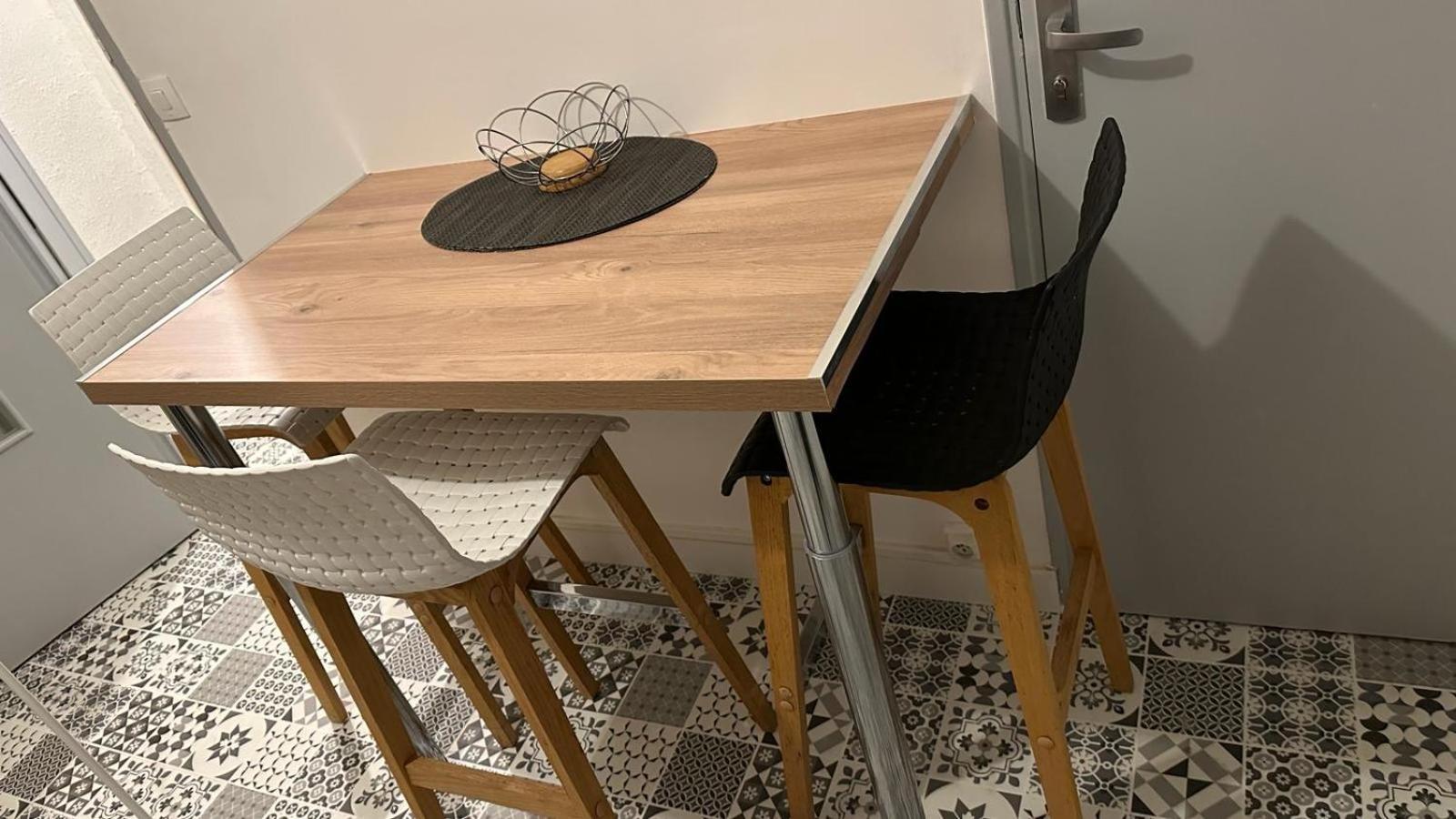 Le Bord De La Loire - Chambre Avec Salle De Bains Commune Nantes Ngoại thất bức ảnh